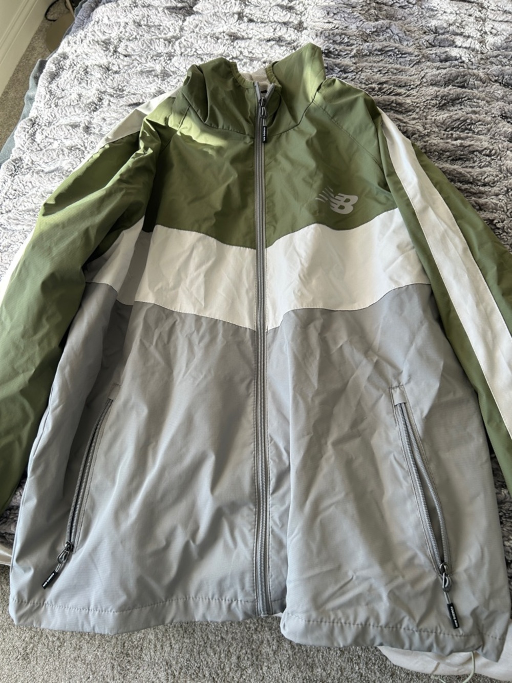 New Balance Men’s Olive, White & Gray Colorblock Windbreaker Jacket